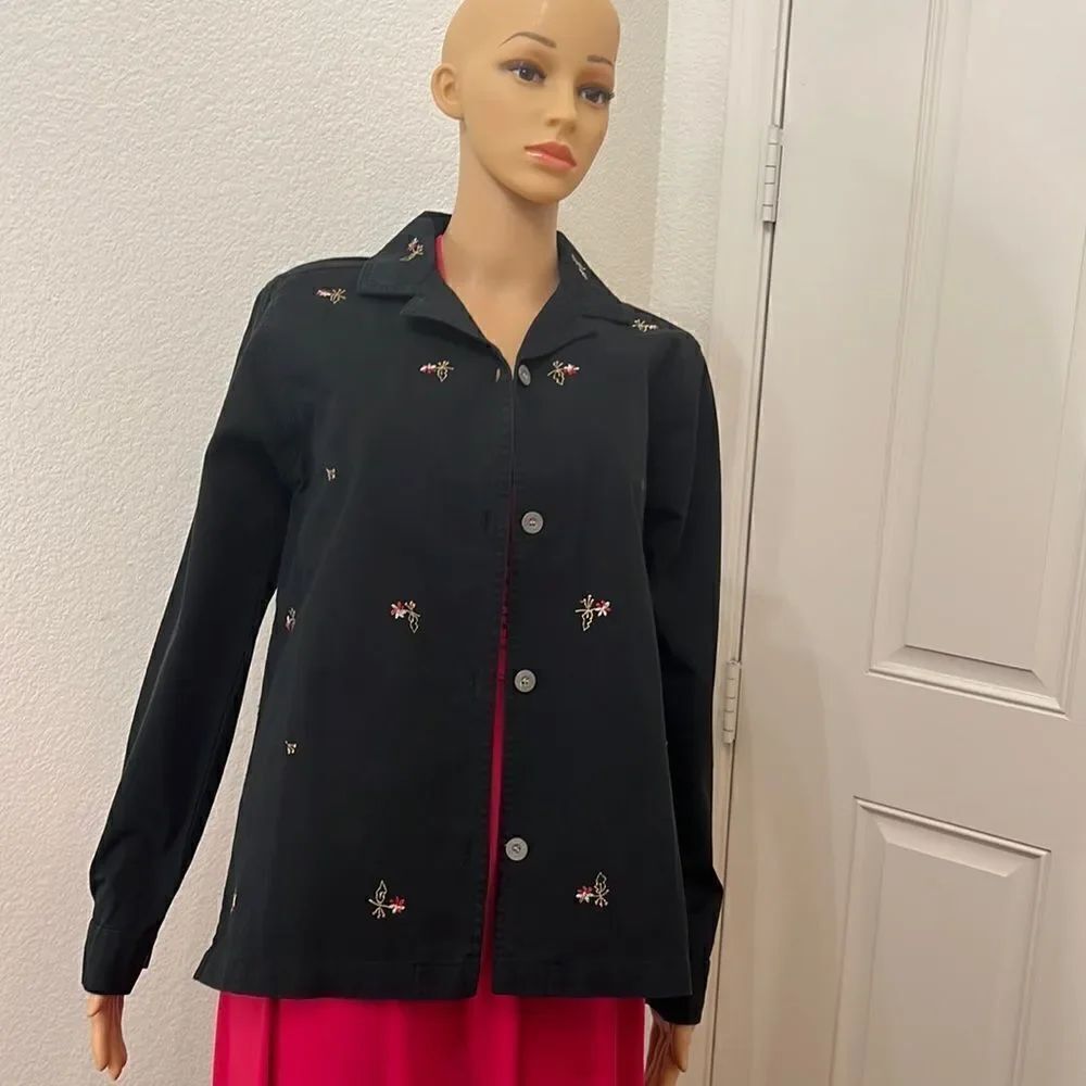 Denim & Co Black Jacket Size Small Flower Appliqué